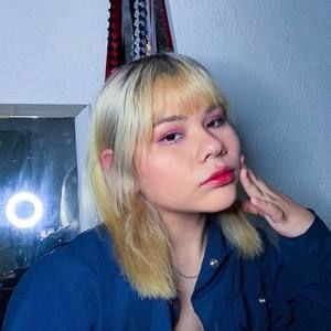 Meet your Posher, Kim